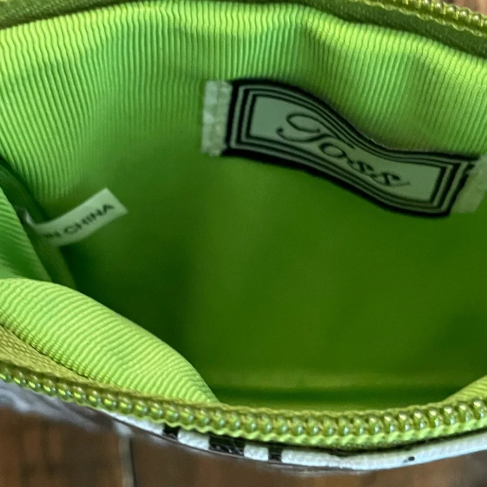 Toss Small Wipeable Cosmetic Bag Zipper Pouch | Makeup Travel Toiletry Case‎